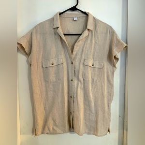 Old Navy Short Sleeve Button-Down Shirt